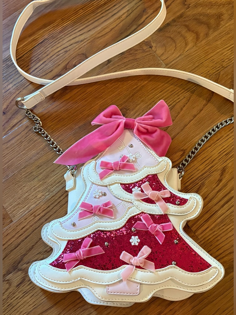 BETSEY JOHNSON Pink/White CHRISTMAS Tree Bow Crossbody Bag, EUC